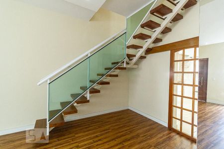 Escada para o Segundo Andar de casa de condomínio à venda com 3 quartos, 122m² em Pechincha, Rio de Janeiro