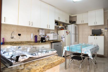 Casa à venda com 280m², 3 quartos e 2 vagasCozinha