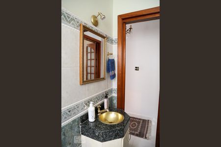 Casa à venda com 280m², 3 quartos e 2 vagasLavabo