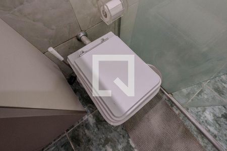 Apartamento à venda com 99m², 2 quartos e sem vaga Apartamento à venda com 99m², 2 quartos e sem vagaBanheiro