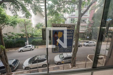 Apartamento à venda com 99m², 2 quartos e sem vaga Apartamento à venda com 99m², 2 quartos e sem vagaplaquinha