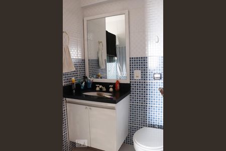 Apartamento à venda com 132m², 3 quartos e 2 vagasBanheiro da Suíte 3