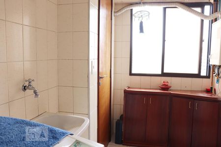 Apartamento à venda com 132m², 3 quartos e 2 vagasÁrea de Serviço