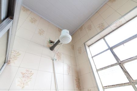 Casa à venda com 180m², 3 quartos e 1 vagaBanheiro social - chuveiro