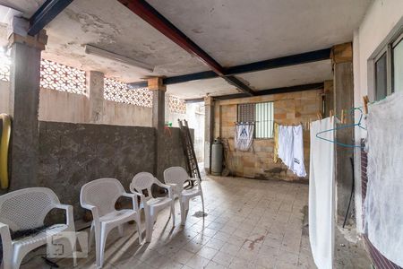 Casa à venda com 180m², 3 quartos e 1 vagaGaragem