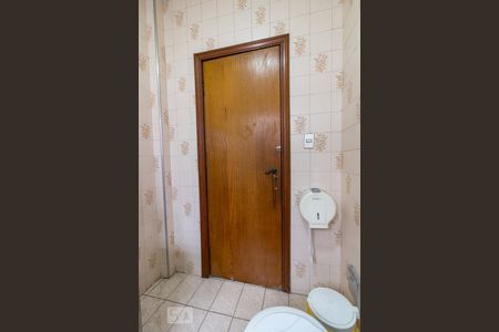 Casa à venda com 180m², 3 quartos e 1 vagaBanheiro social