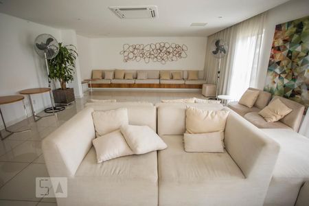 Apartamento à venda com 49m², 1 quarto e 1 vagaÁrea comum - Salão de festas