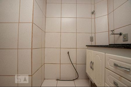 Cozinha de apartamento para alugar com 1 quarto, 31m² em Bigorrilho, Curitiba