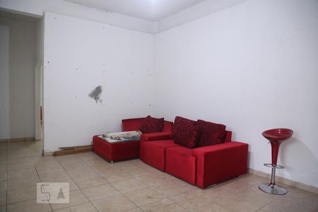 Casa à venda com 240m², 2 quartos e 5 vagasSala piso superior