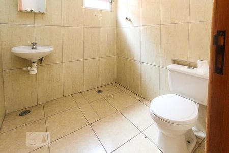 Banheiro de casa de condomínio para alugar com 1 quarto, 35m² em Quarta Parada, São Paulo