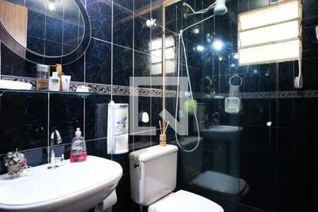 Casa à venda com 158m², 3 quartos e 2 vagas Casa à venda com 158m², 3 quartos e 2 vagasBanheiro
