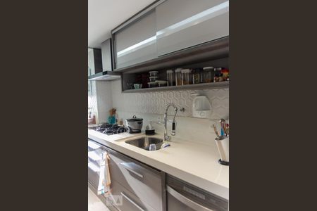 Apartamento à venda com 105m², 3 quartos e 2 vagas Apartamento à venda com 105m², 3 quartos e 2 vagasCozinha