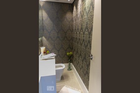 Apartamento à venda com 105m², 3 quartos e 2 vagas Apartamento à venda com 105m², 3 quartos e 2 vagasLavabo