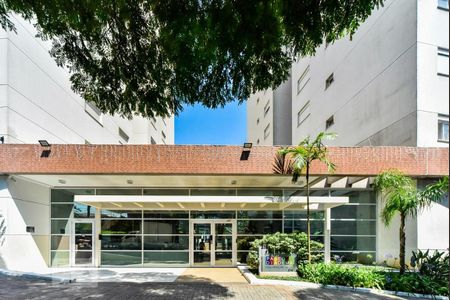 Apartamento à venda com 105m², 3 quartos e 2 vagas Apartamento à venda com 105m², 3 quartos e 2 vagasFachada