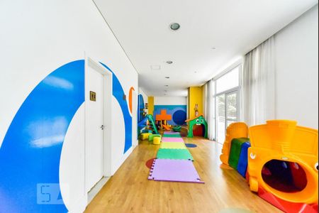 Apartamento à venda com 105m², 3 quartos e 2 vagas Apartamento à venda com 105m², 3 quartos e 2 vagasÁrea comum