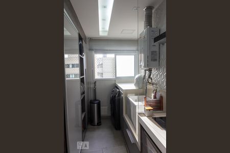 Apartamento à venda com 105m², 3 quartos e 2 vagas Apartamento à venda com 105m², 3 quartos e 2 vagasLavanderia