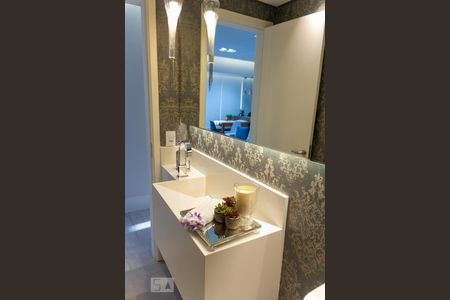 Apartamento à venda com 105m², 3 quartos e 2 vagas Apartamento à venda com 105m², 3 quartos e 2 vagasLavabo