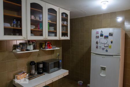 Apartamento à venda com 221m², 3 quartos e 2 vagas Apartamento à venda com 221m², 3 quartos e 2 vagasCozinha