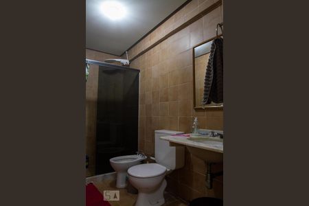 Apartamento à venda com 221m², 3 quartos e 2 vagas Apartamento à venda com 221m², 3 quartos e 2 vagasBanheiro Social