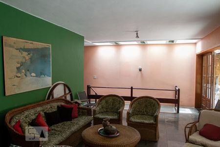 Apartamento à venda com 221m², 3 quartos e 2 vagas Apartamento à venda com 221m², 3 quartos e 2 vagasSala - Cobertura