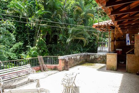 Apartamento à venda com 221m², 3 quartos e 2 vagas Apartamento à venda com 221m², 3 quartos e 2 vagasÁrea externa - Cobertura