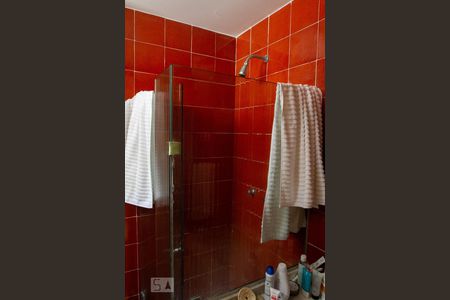 Apartamento à venda com 221m², 3 quartos e 2 vagas Apartamento à venda com 221m², 3 quartos e 2 vagasBanheiro do Quarto 2 - Suíte