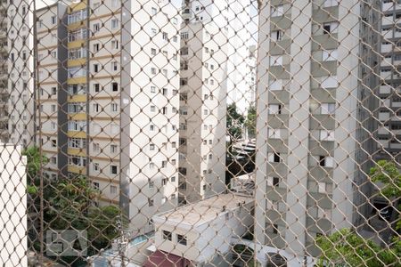 Vista do quarto de apartamento para alugar com 1 quarto, 28m² em Jardim Paulista, São Paulo