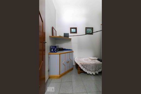 Casa à venda com 500m², 4 quartos e 6 vagas Casa à venda com 500m², 4 quartos e 6 vagasQuarto de Serviço