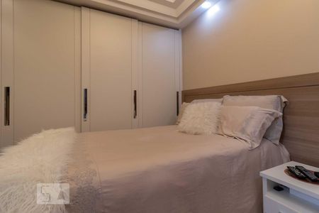 Casa à venda com 500m², 4 quartos e 6 vagas Casa à venda com 500m², 4 quartos e 6 vagasSuíte 2