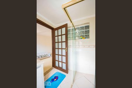 Casa de condomínio à venda com 200m², 3 quartos e 2 vagasBanheiro 4