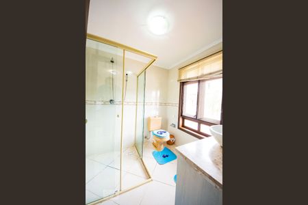 Casa de condomínio à venda com 200m², 3 quartos e 2 vagasBanheiro 4