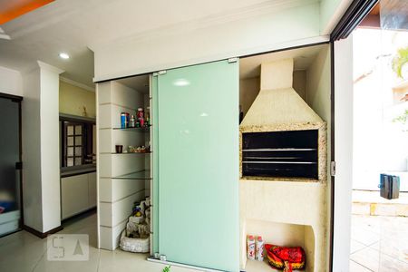 Casa de condomínio à venda com 200m², 3 quartos e 2 vagasSala de Jantar