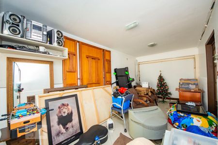 Casa de condomínio à venda com 200m², 3 quartos e 2 vagasGaragem