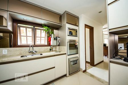 Casa de condomínio à venda com 200m², 3 quartos e 2 vagasCozinha