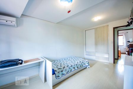 Casa de condomínio à venda com 200m², 3 quartos e 2 vagasquarto 3