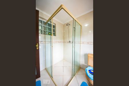 Casa de condomínio à venda com 200m², 3 quartos e 2 vagasBanheiro 4