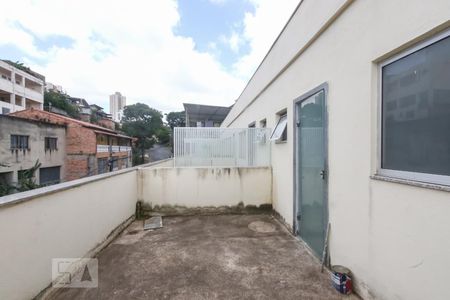 Studio para alugar com 45m², 1 quarto e sem vaga Studio para alugar com 45m², 1 quarto e sem vagaTerraço