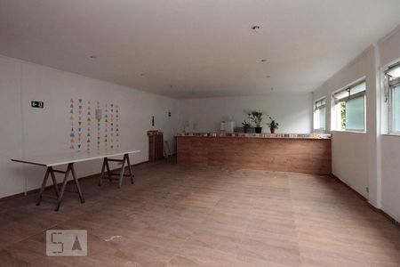 Apartamento à venda com 78m², 2 quartos e sem vagaSalão de Festas