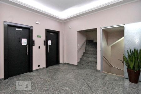 Apartamento à venda com 78m², 2 quartos e sem vagaHall Social