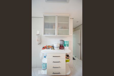 Apartamento à venda com 142m², 3 quartos e 3 vagas Apartamento à venda com 142m², 3 quartos e 3 vagasCozinha