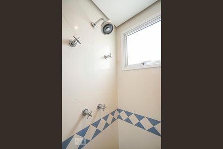 Apartamento à venda com 142m², 3 quartos e 3 vagas Apartamento à venda com 142m², 3 quartos e 3 vagasSuíte