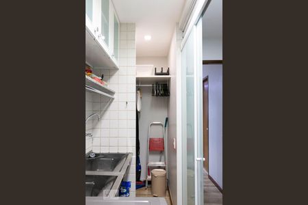 Casa à venda com 280m², 3 quartos e 1 vagaÁrea de serviço 1