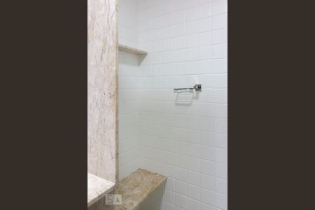 Casa à venda com 280m², 3 quartos e 1 vagaBanheiro da suíte 1