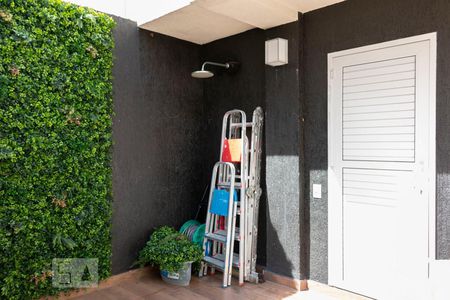 Casa à venda com 280m², 3 quartos e 1 vagaÁrea externa 2