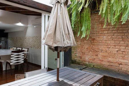 Casa à venda com 280m², 3 quartos e 1 vagaÁrea externa 1