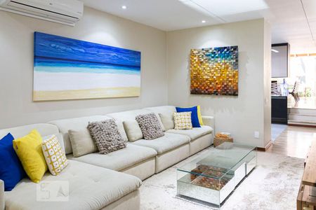 Casa à venda com 280m², 3 quartos e 1 vagaSala 2