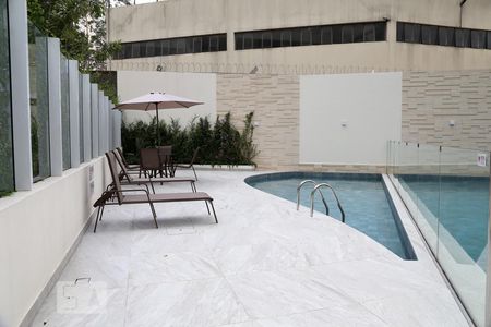 Apartamento à venda com 117m², 4 quartos e 2 vagasÁrea comum - Piscina