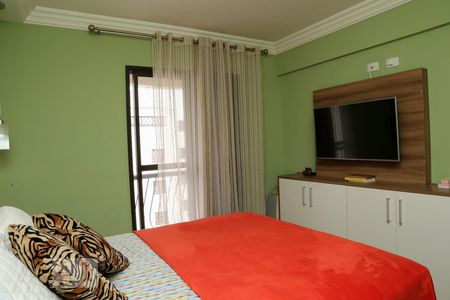 Apartamento à venda com 117m², 4 quartos e 2 vagasQuarto 3 - Suíte