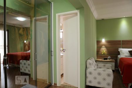 Apartamento à venda com 117m², 4 quartos e 2 vagasQuarto 3 - Suíte