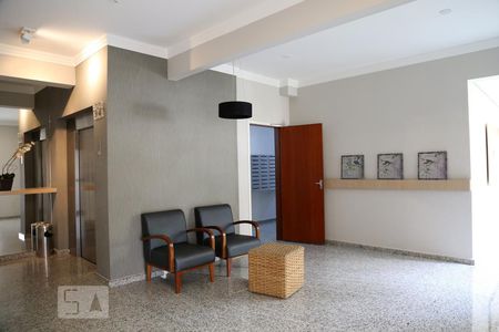 Apartamento à venda com 117m², 4 quartos e 2 vagasHall social
